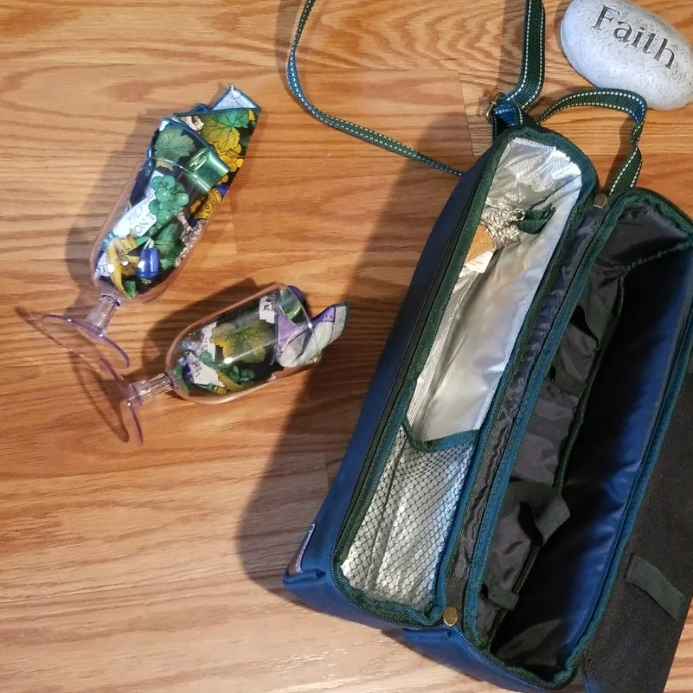 Wine bag picnic‎ at ascot